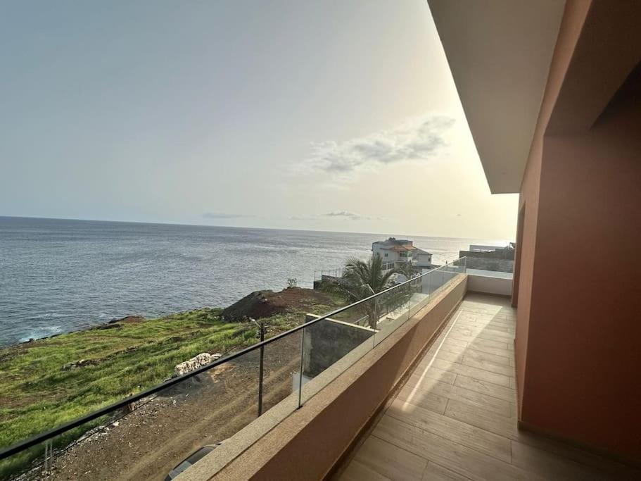 Ocean Mirror Apartment Praia Exterior photo